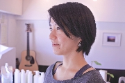 伸ばし中もメンテナンスカットが大事です♪
